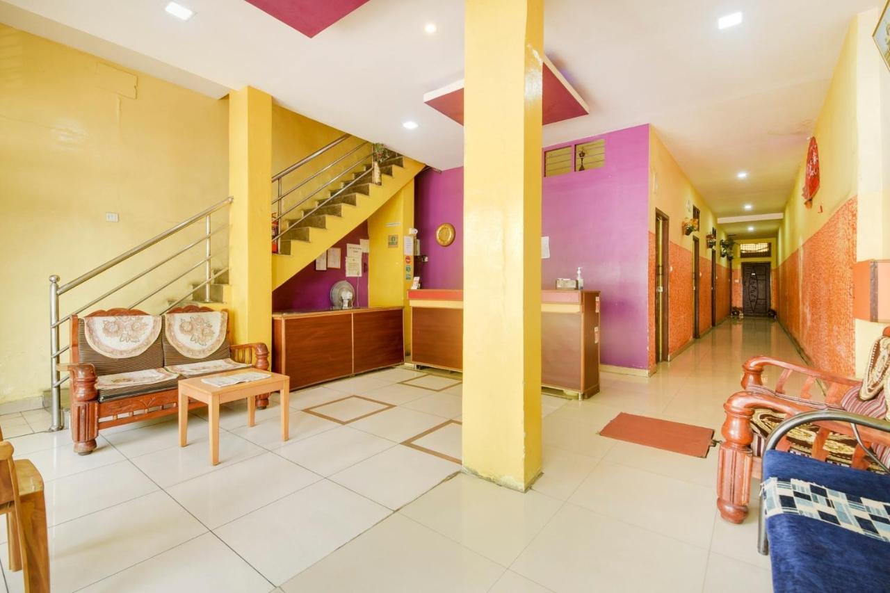 Spot On 74228 Galaxy Comforts Hotell Narasimharaja Puram Eksteriør bilde