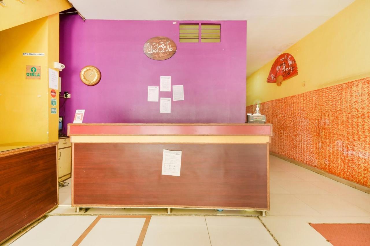 Spot On 74228 Galaxy Comforts Hotell Narasimharaja Puram Eksteriør bilde