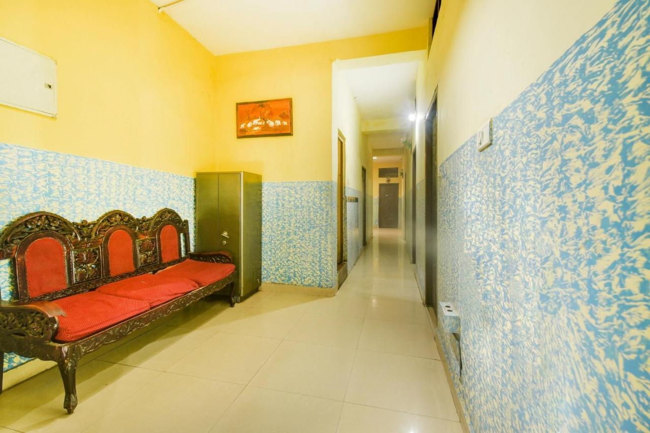 Spot On 74228 Galaxy Comforts Hotell Narasimharaja Puram Eksteriør bilde