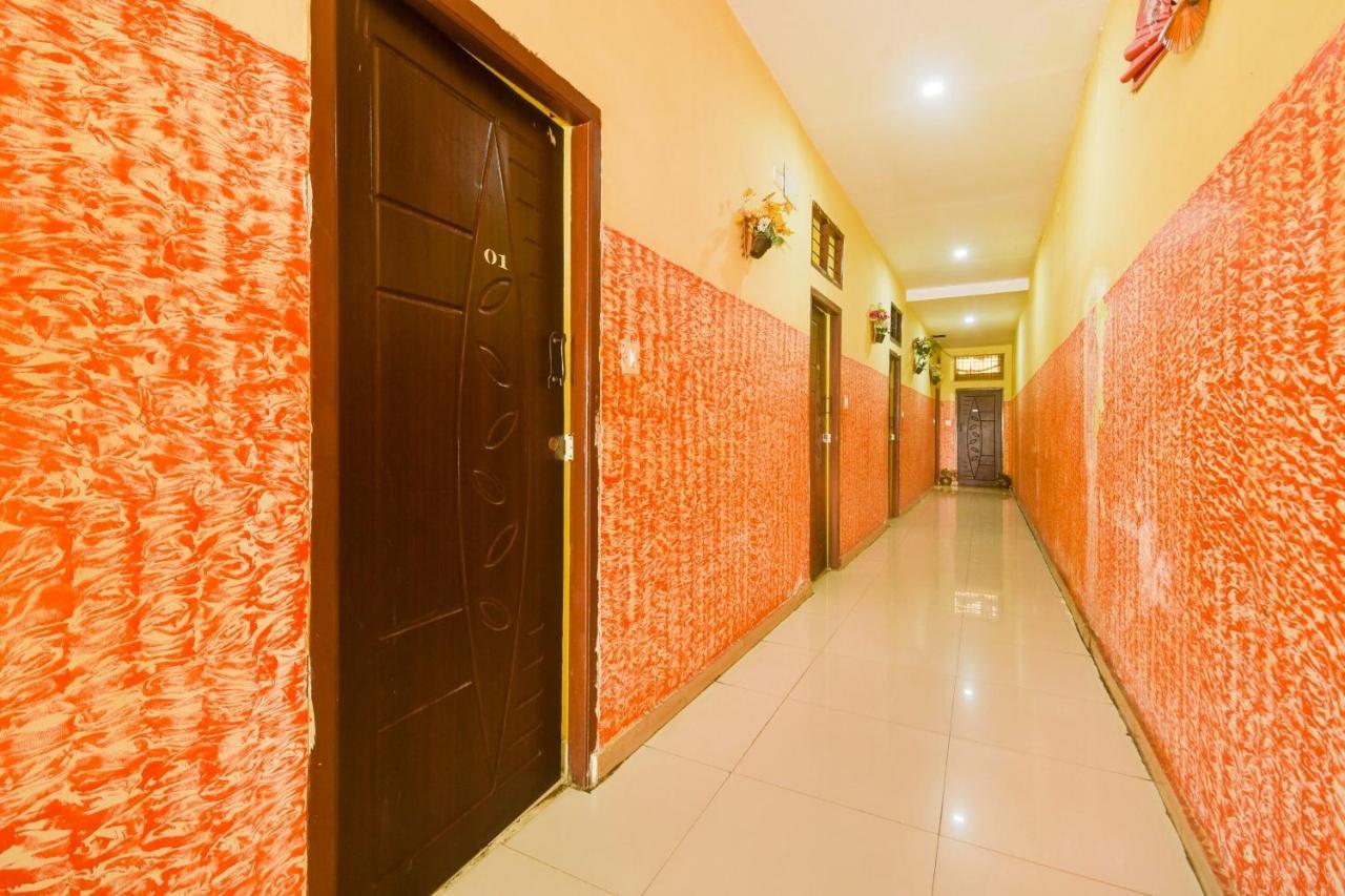 Spot On 74228 Galaxy Comforts Hotell Narasimharaja Puram Eksteriør bilde